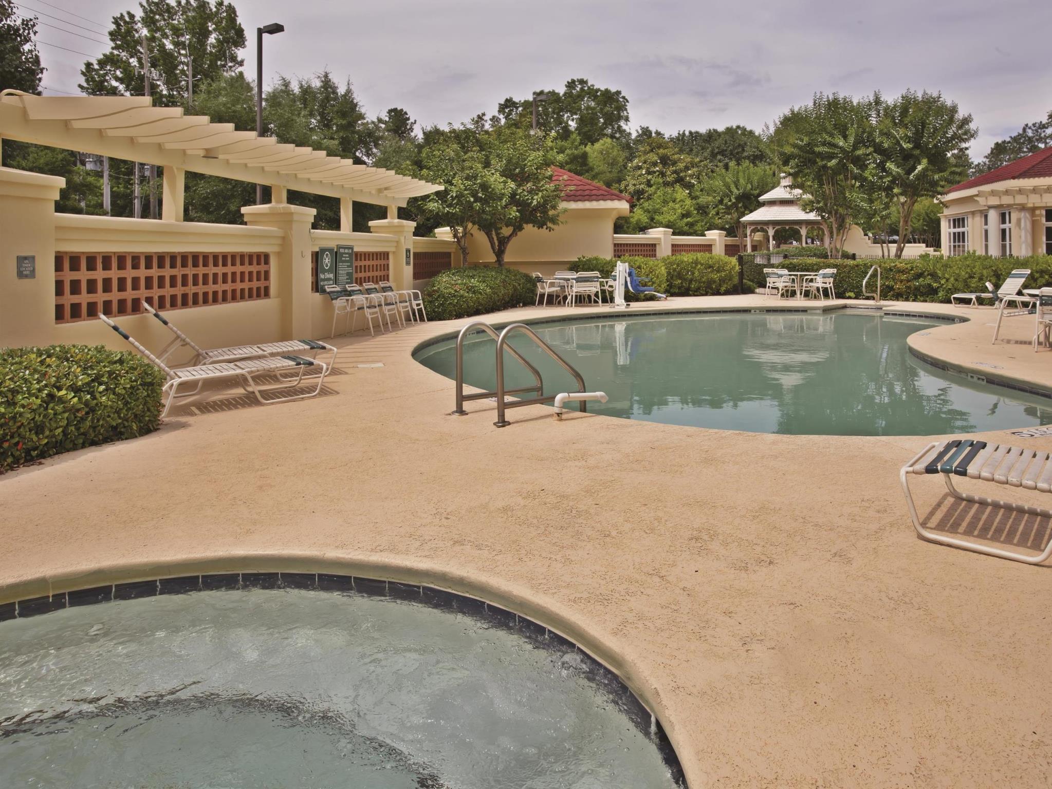 La Quinta By Wyndham Birmingham Гувер Екстер'єр фото