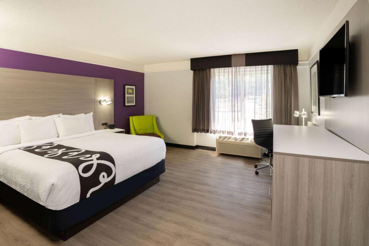 La Quinta By Wyndham Birmingham Гувер Екстер'єр фото