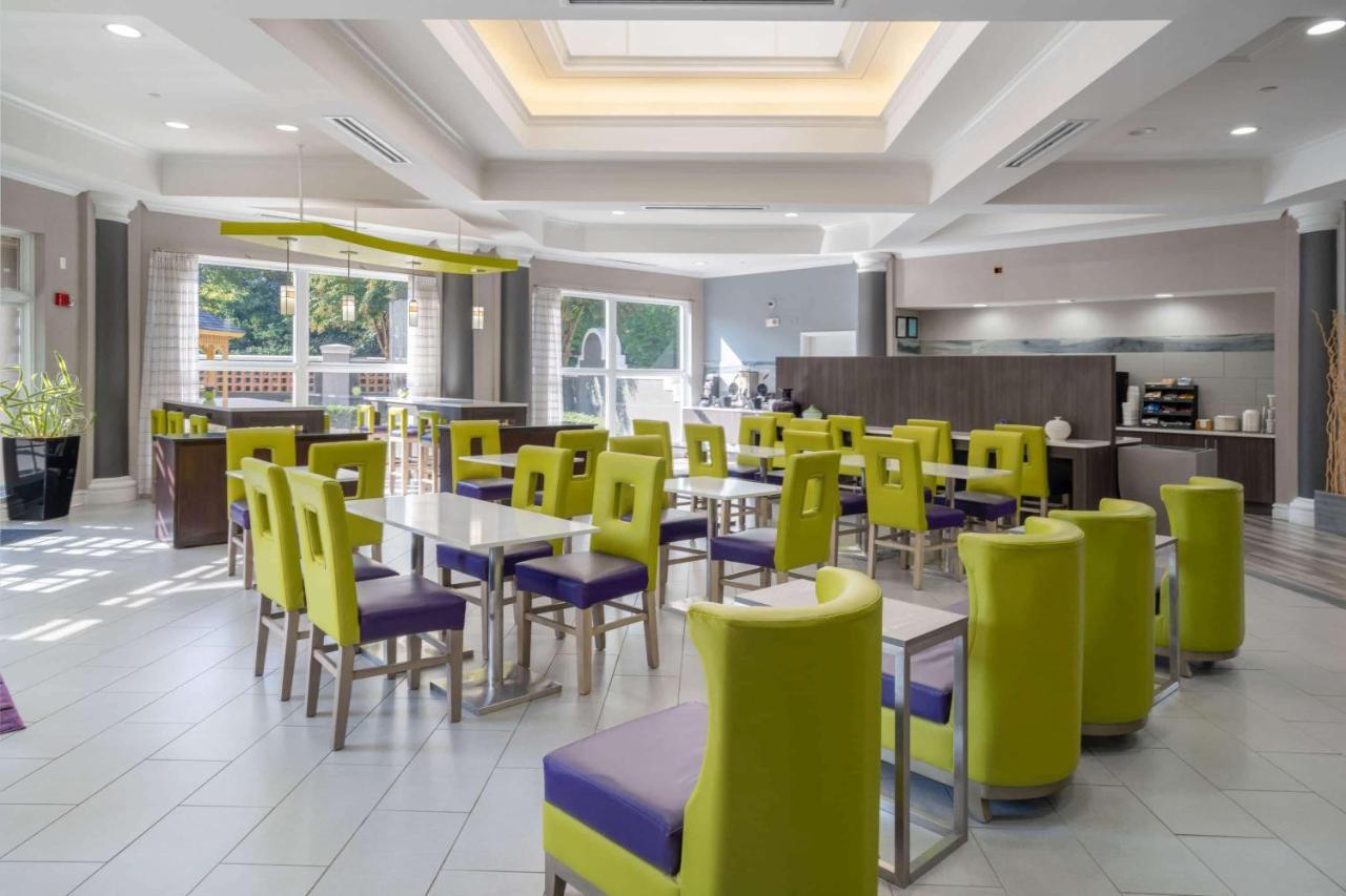 La Quinta By Wyndham Birmingham Гувер Екстер'єр фото