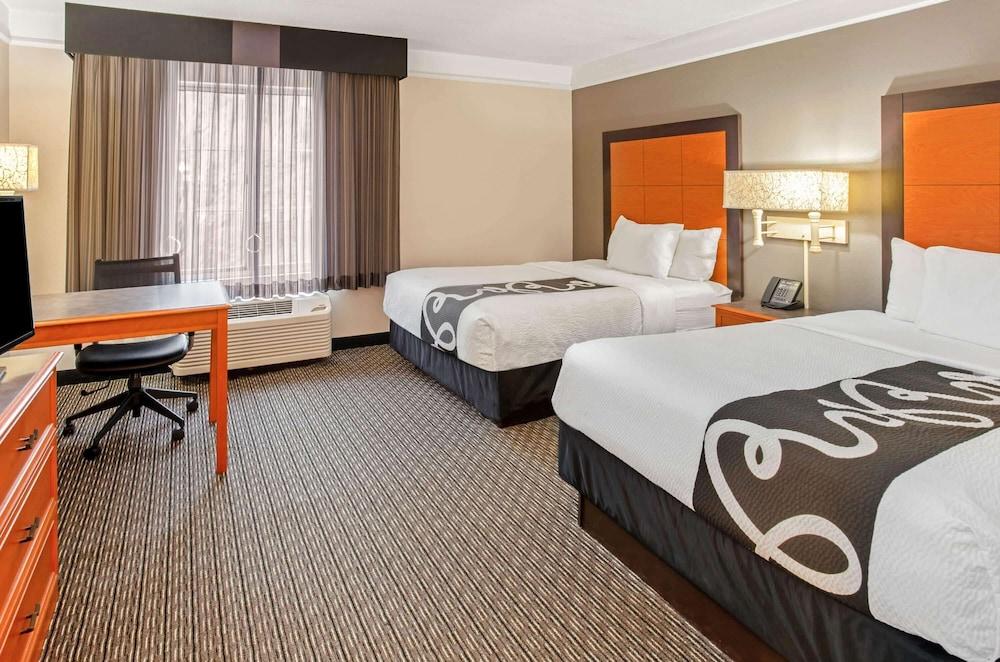 La Quinta By Wyndham Birmingham Гувер Екстер'єр фото